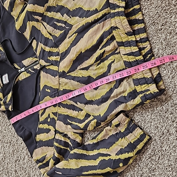 Free People Movement Pullover - Picture 5 of 10